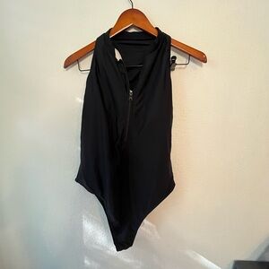 Fashion Nova‎ Black Zip-Up Bodysuit